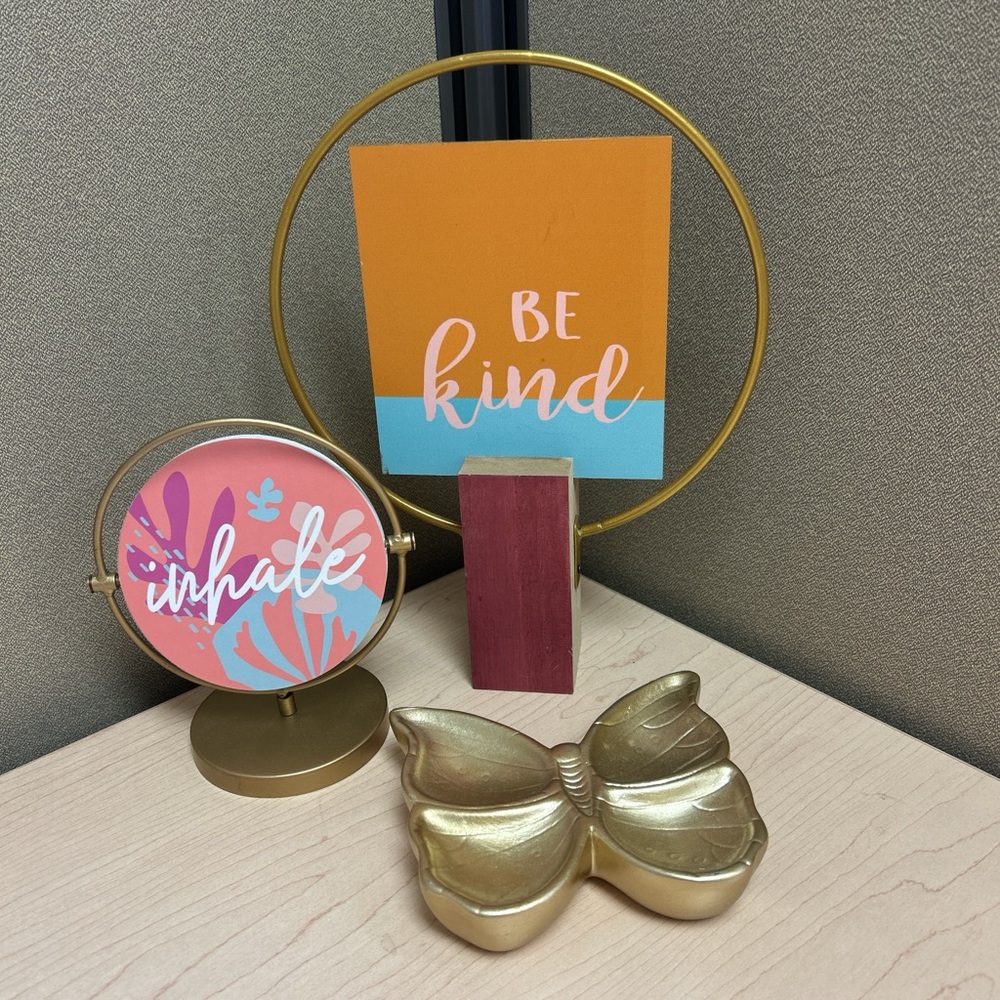 Gold Butterfly Decor with Inspirational Signs